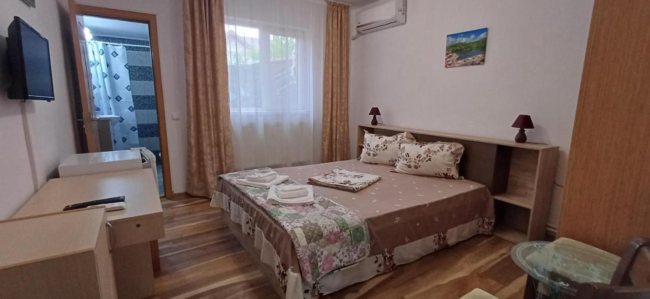 Готель Casa Ella Тузла Екстер'єр фото